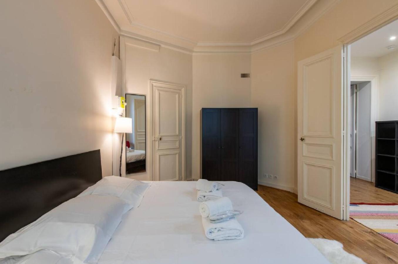 Apartamento Geranimus Morland : Hearth Of París Exterior foto